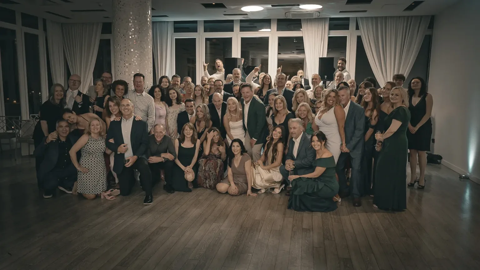 16_9_Group-Photo-2-With-Flash